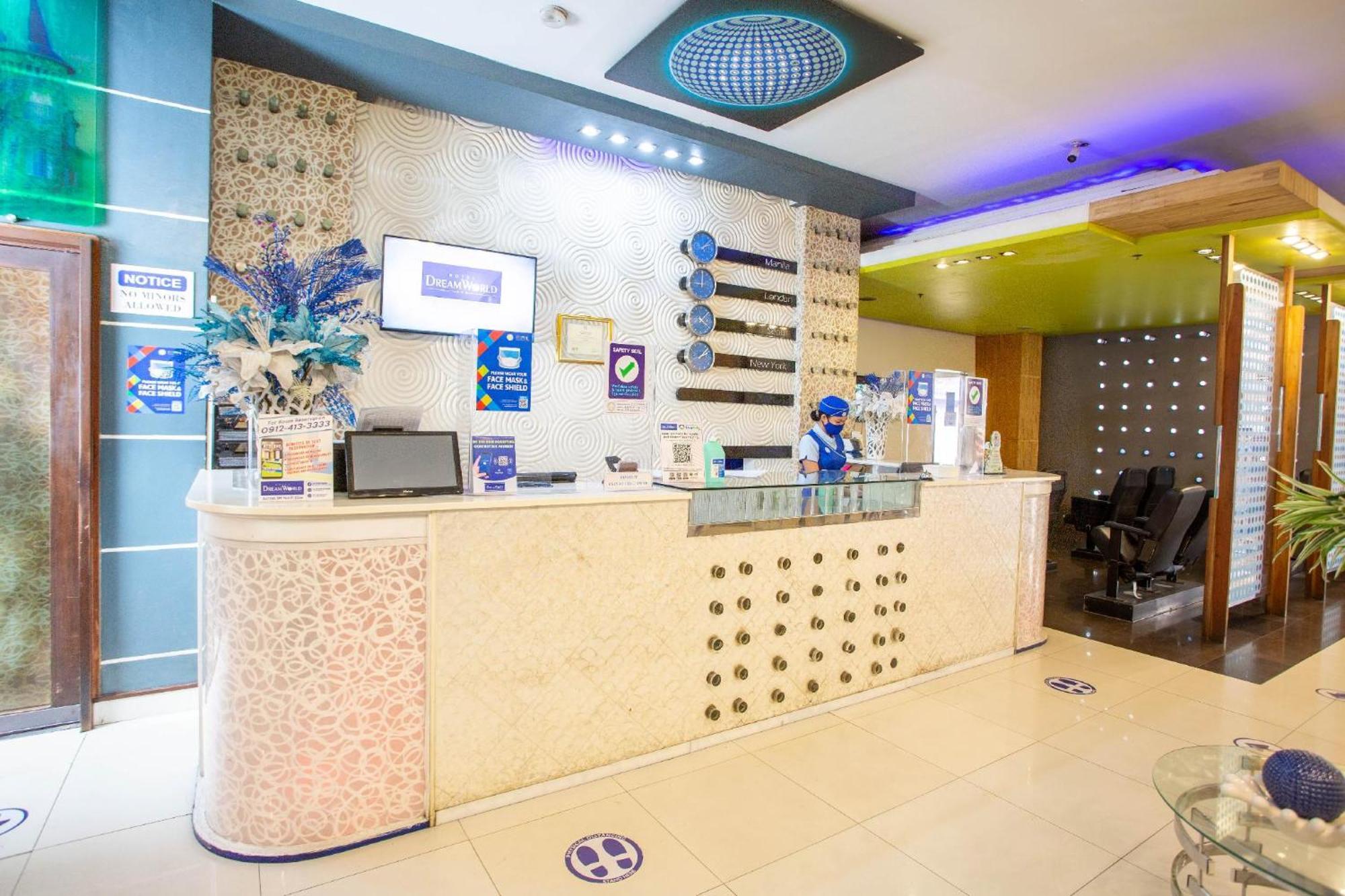 Hotel Dreamworld North Edsa Quezon City Kültér fotó
